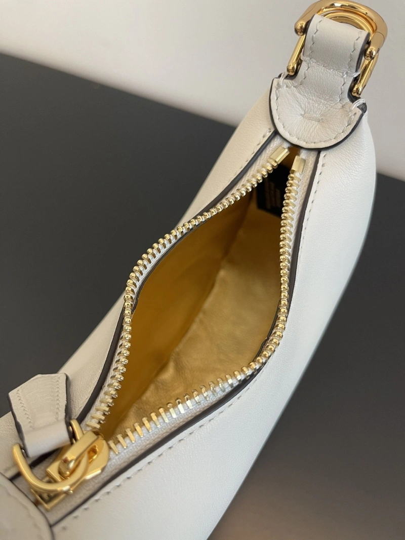 F**di top handle bags 4370-0169