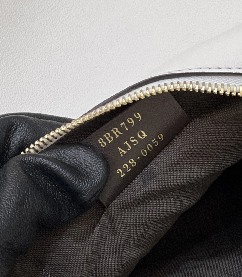 F**di top handle bags 4370-0178