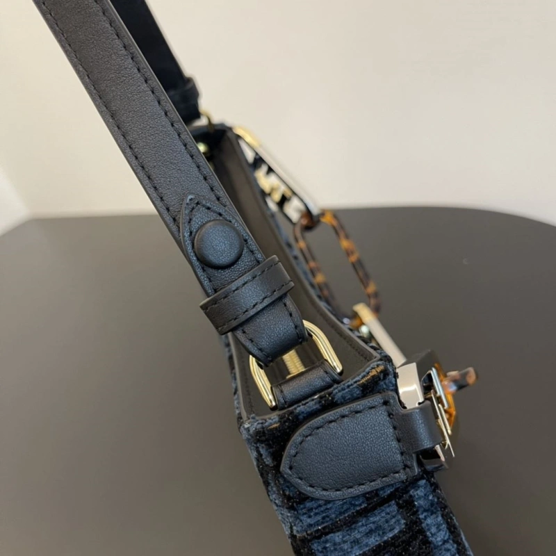 F**di top handle bags 4370-0179