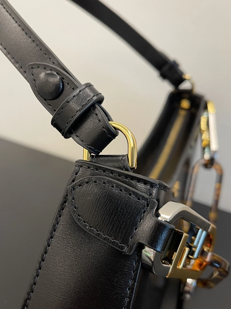 F**di top handle bags 4370-0182