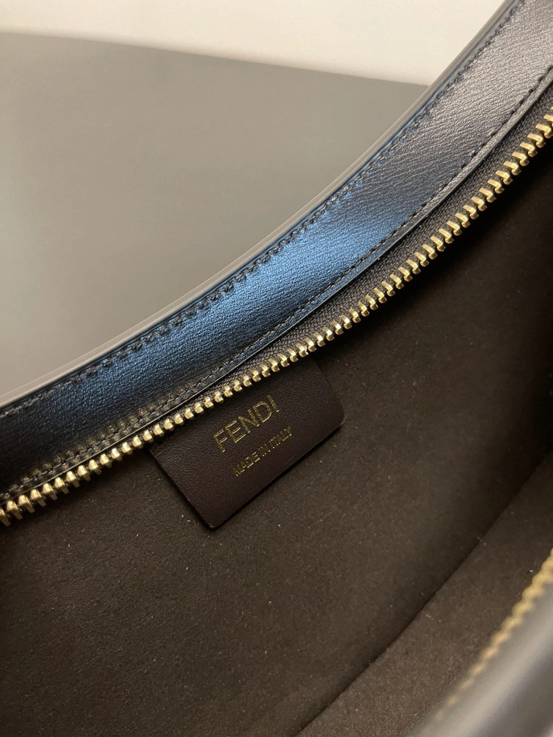 F**di top handle bags 4370-0182