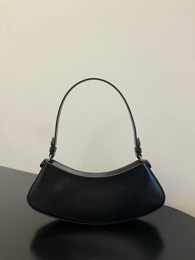 F**di top handle bags 4370-0182