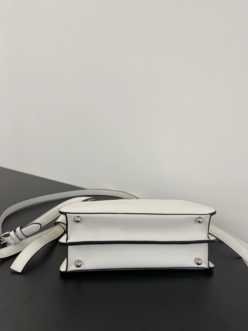 F**di top handle bags 4370-0195