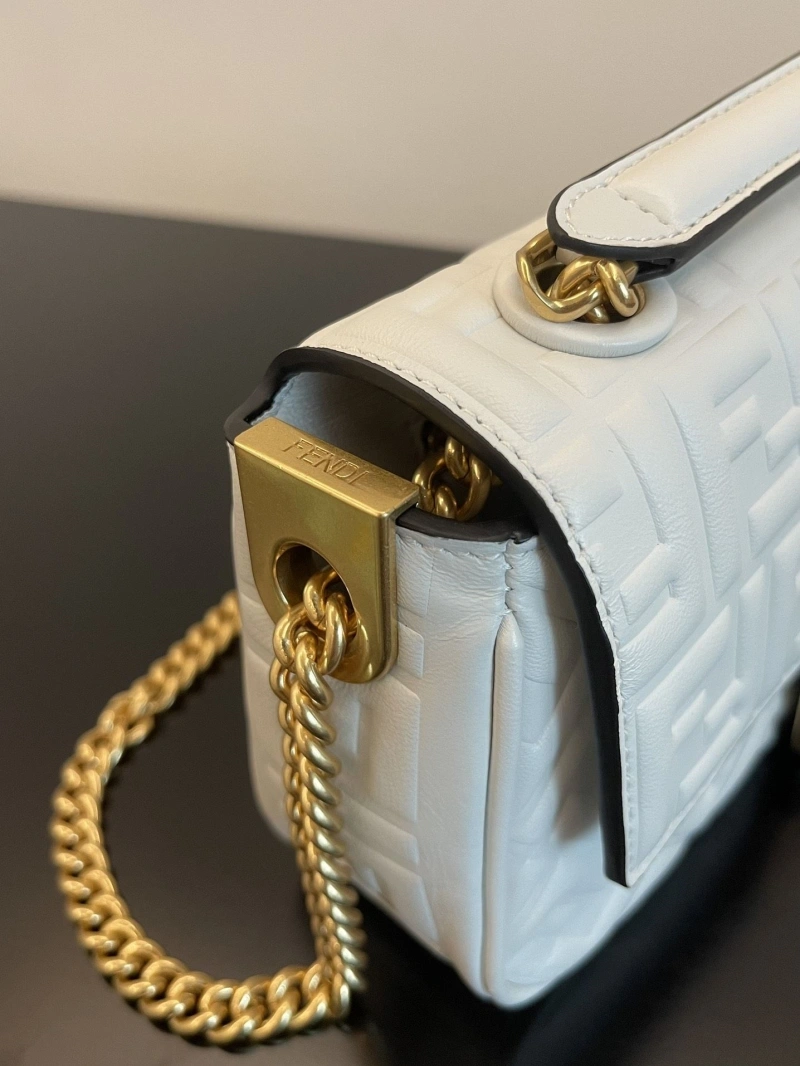 F**di baguette bags 4370-0212