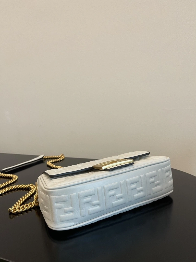 F**di baguette bags 4370-0212