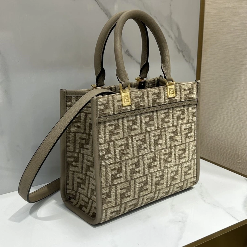 F**di shopping bags 4370-0263