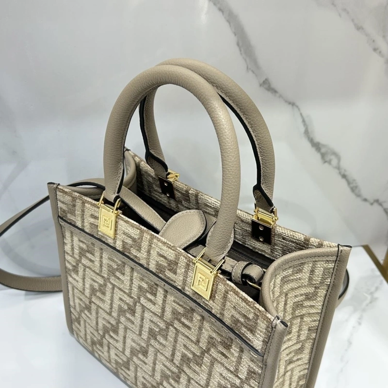 F**di shopping bags 4370-0263