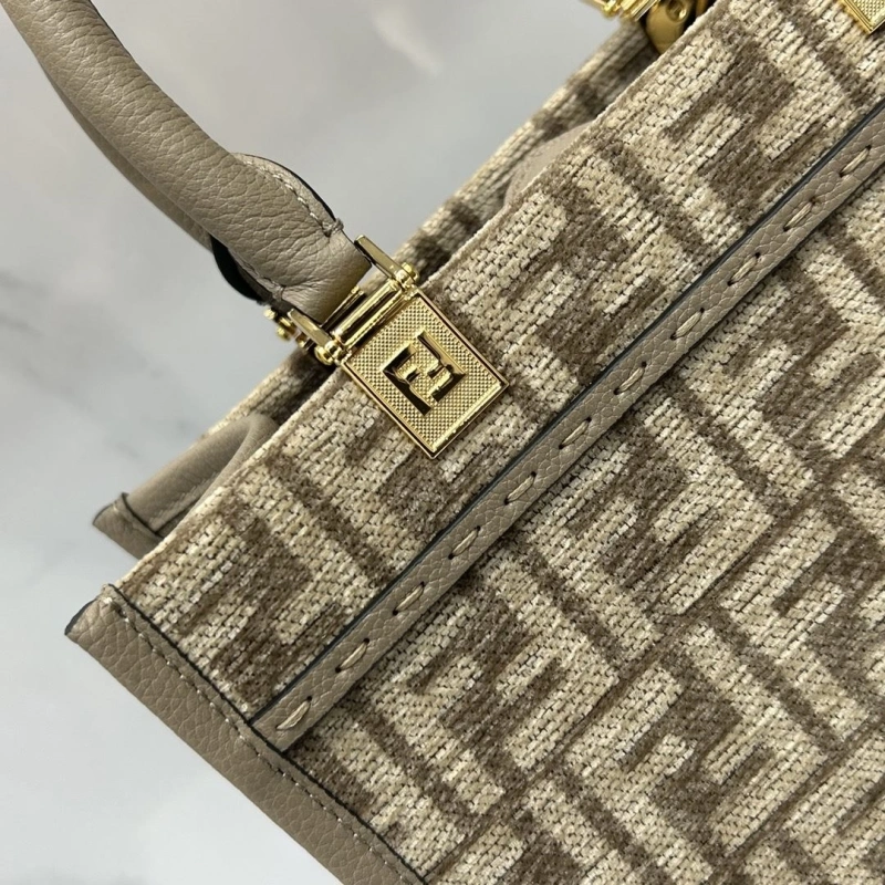 F**di shopping bags 4370-0263