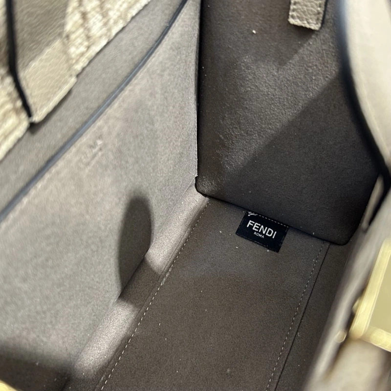 F**di shopping bags 4370-0263