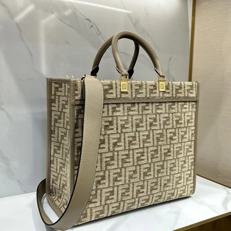 F**di shopping bags 4370-0264