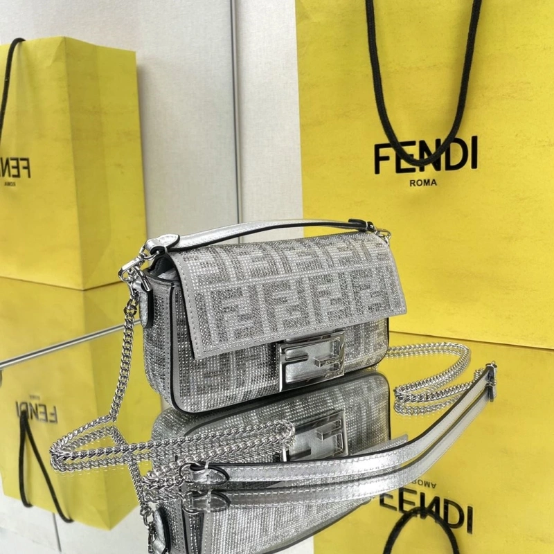 F**di baguette bags 4370-0277