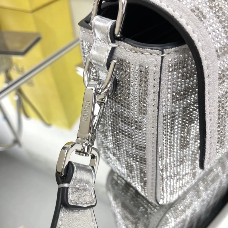 F**di baguette bags 4370-0278