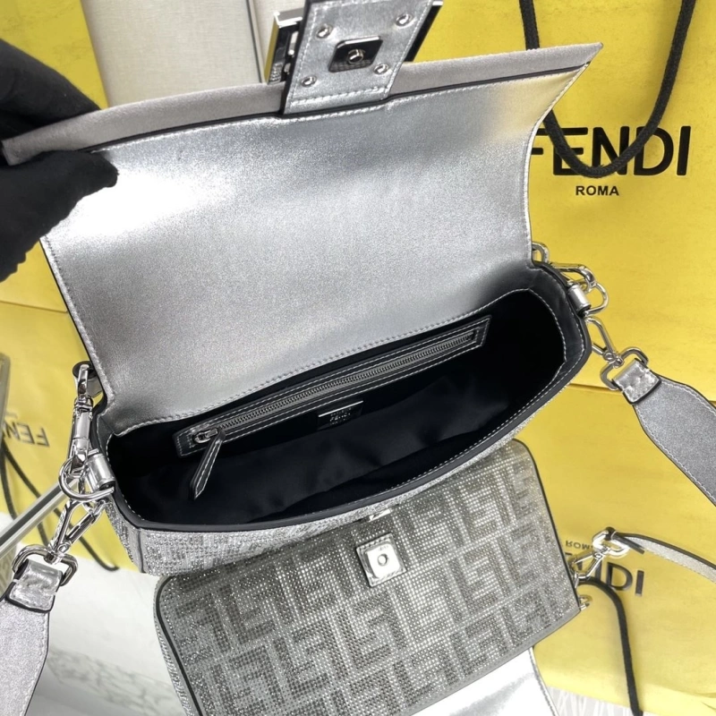 F**di baguette bags 4370-0278