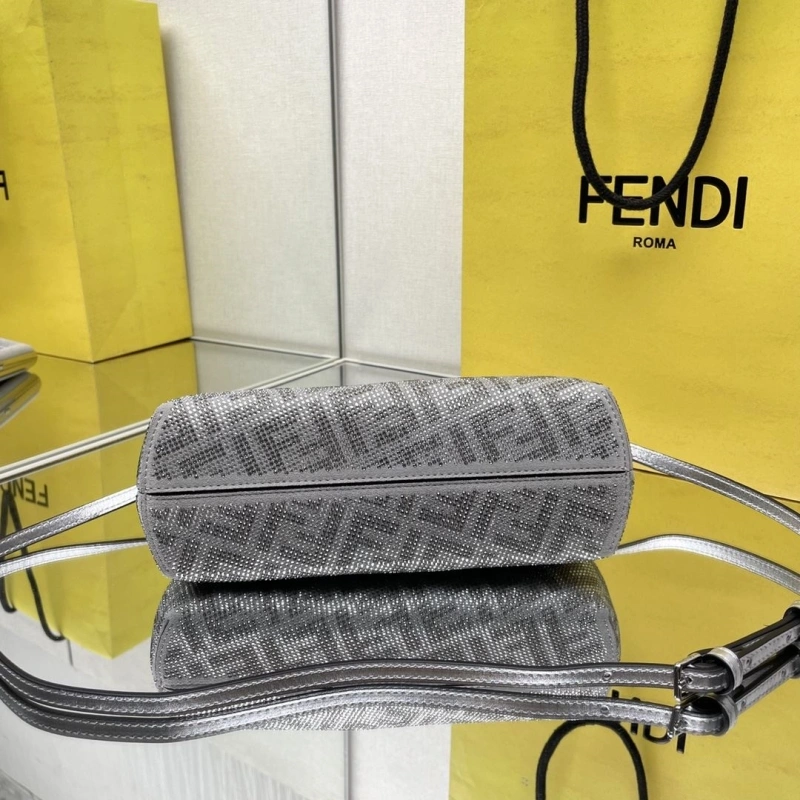 F**di first bags 4370-0280