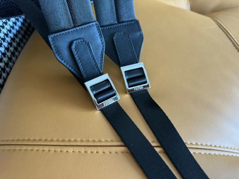 F**di backpacks 4370-0304