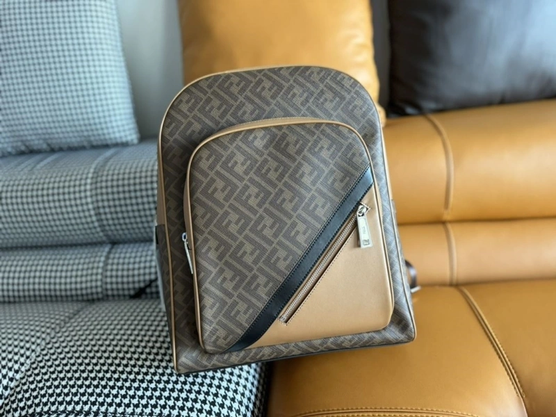 F**di backpacks 4370-0305