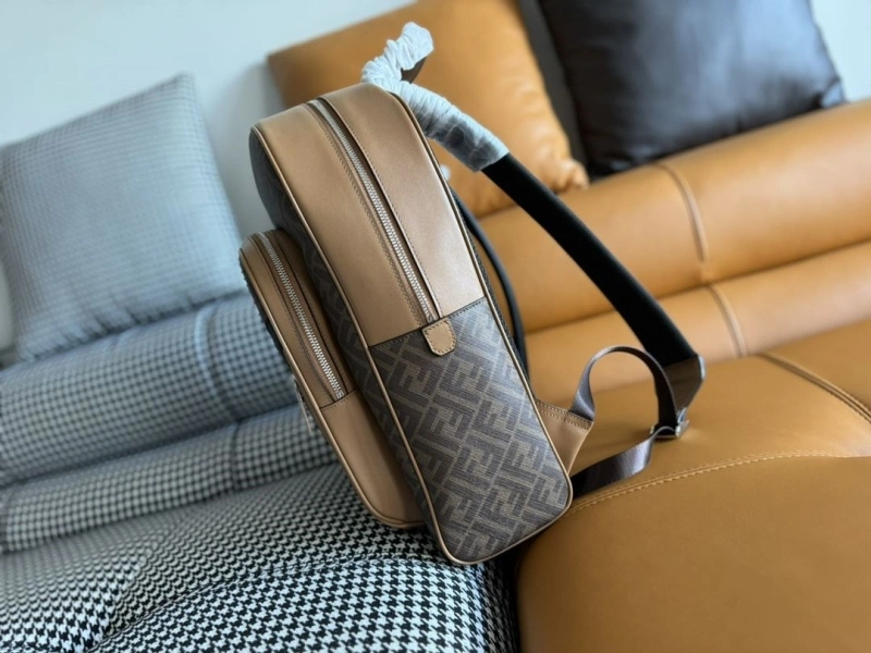 F**di backpacks 4370-0305