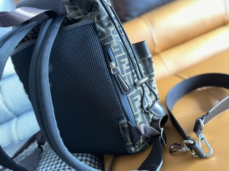 F**di backpacks 4370-0306