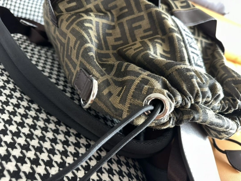 F**di backpacks 4370-0306