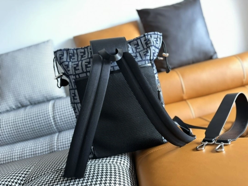 F**di backpacks 4370-0307