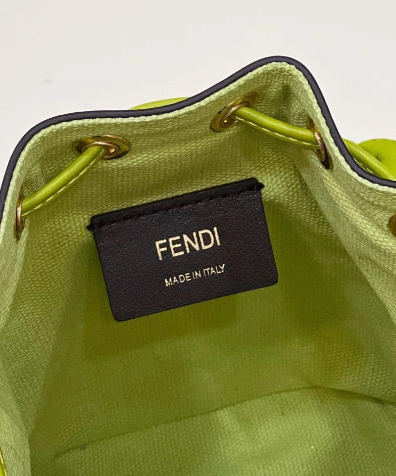 F**di bucket bags 4370-0311