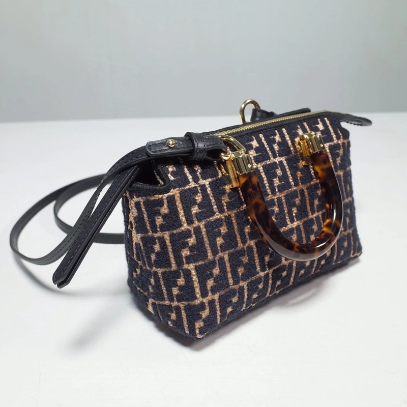 F**di top handle bags 4370-0336