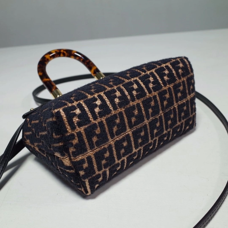 F**di top handle bags 4370-0336