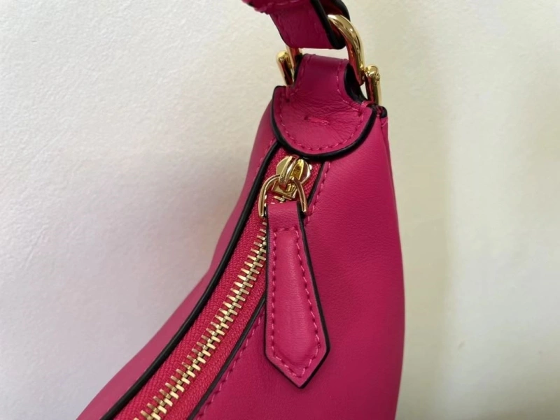 F**di top handle bags 4370-0339