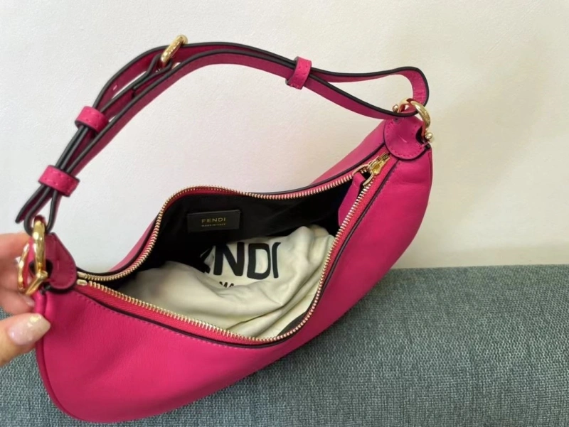 F**di top handle bags 4370-0339