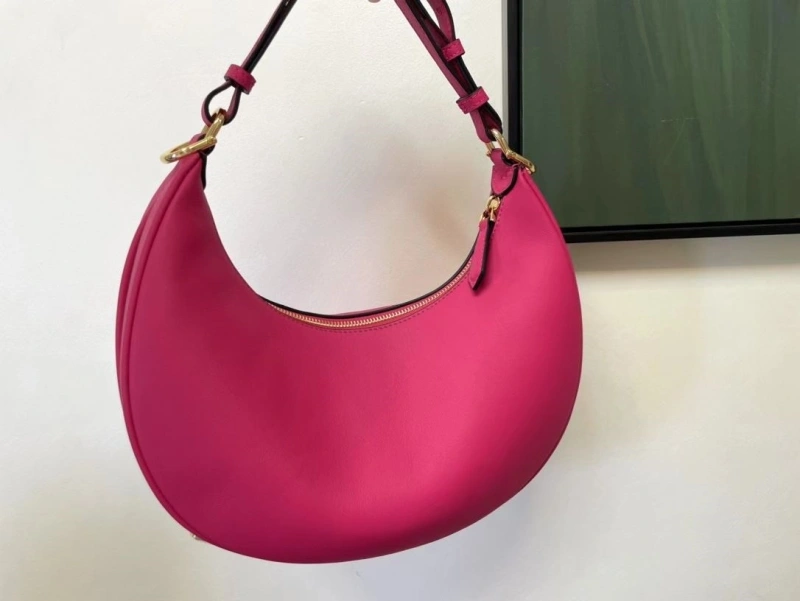 F**di top handle bags 4370-0339