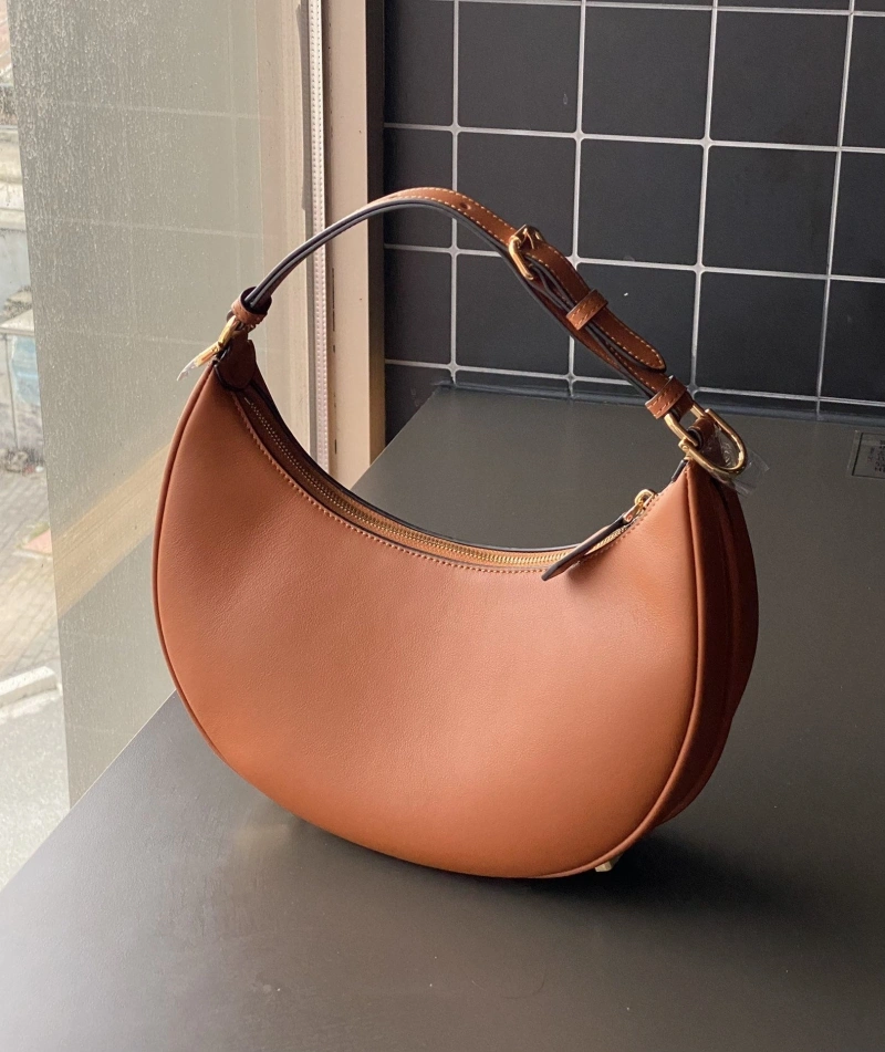 F**di top handle bags 4370-0340