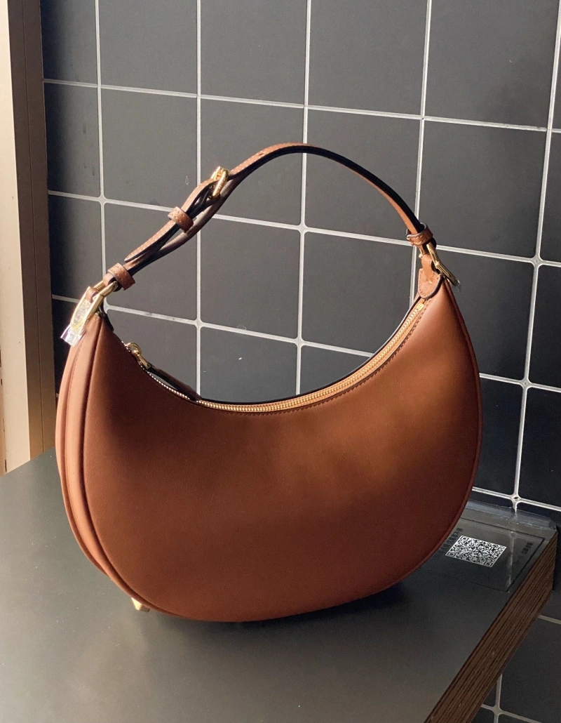 F**di top handle bags 4370-0340