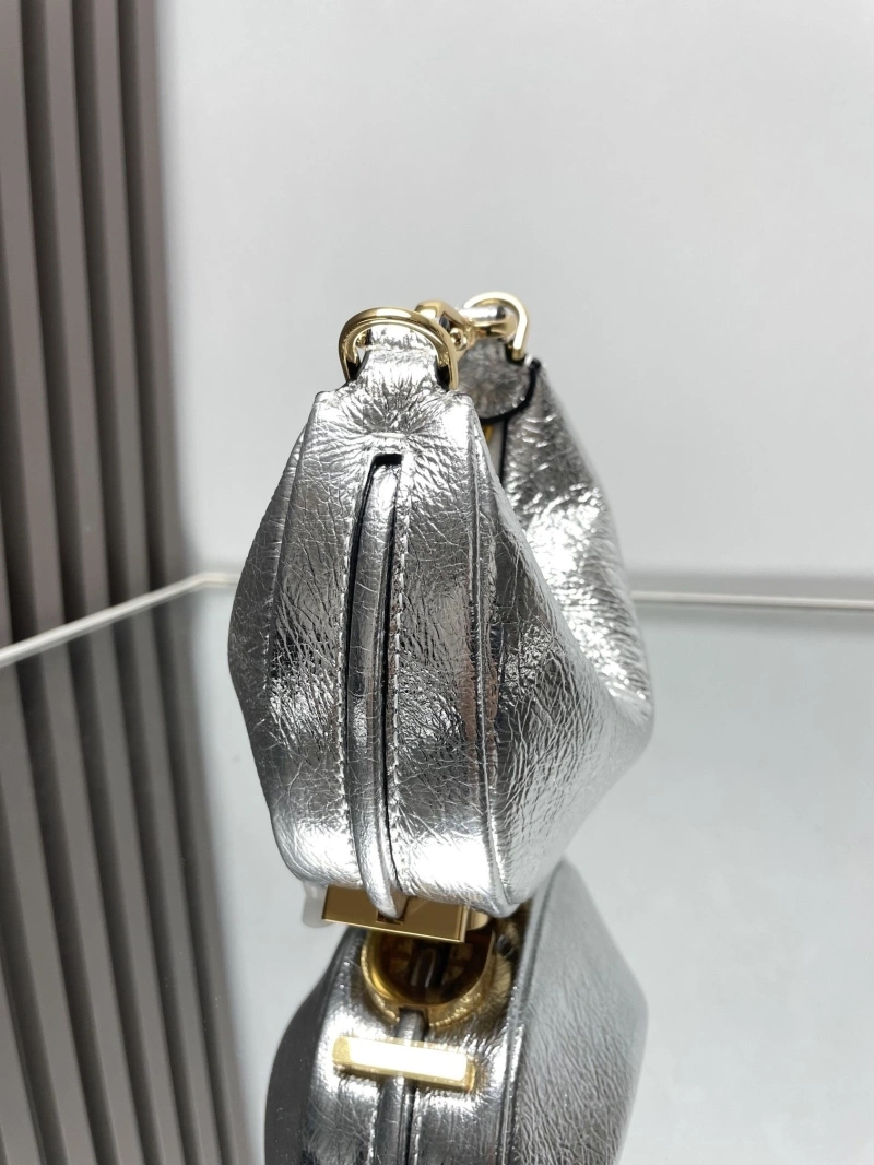F**di top handle bags 4370-0352