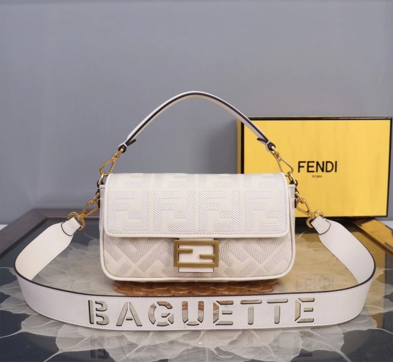 F**di baguette bags 4370-0399