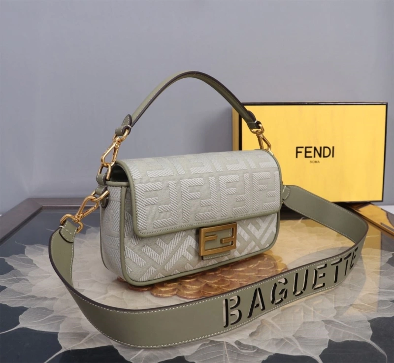 F**di baguette bags 4370-0400
