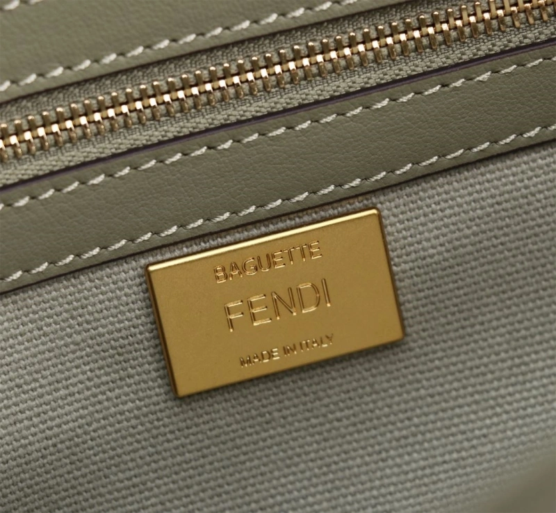 F**di baguette bags 4370-0400