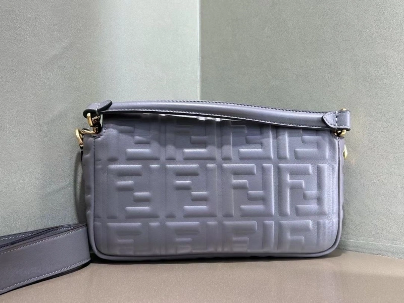 F**di baguette bags 4370-0592