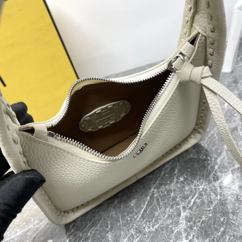 F**di top handle bags 4370-0601