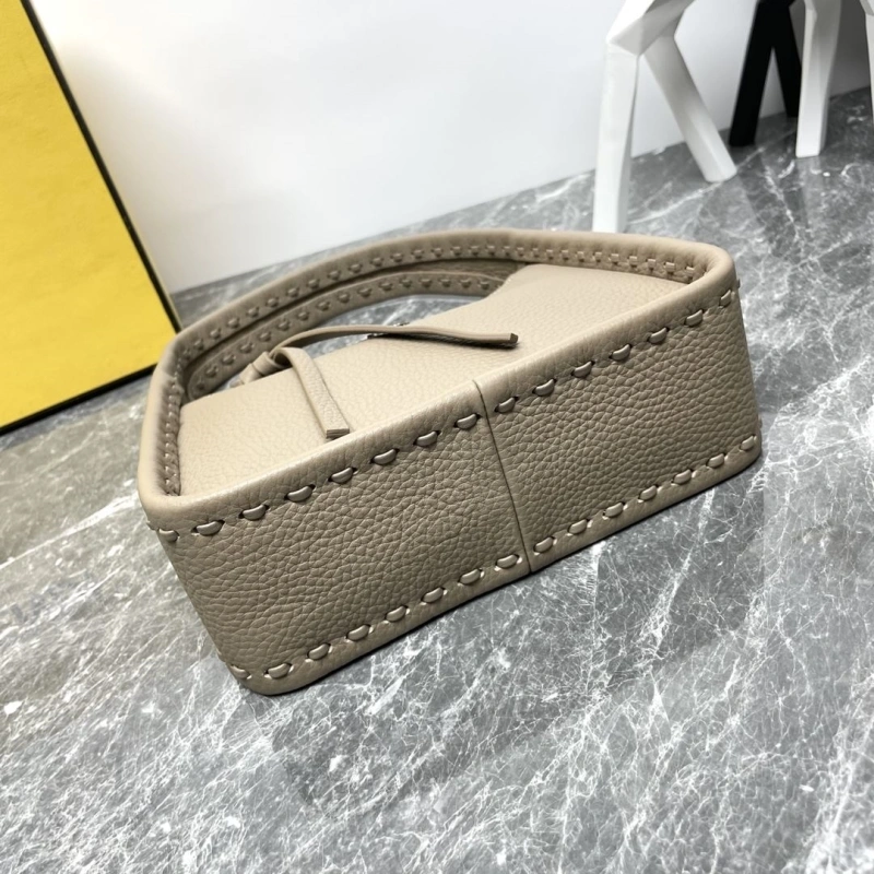 F**di top handle bags 4370-0602