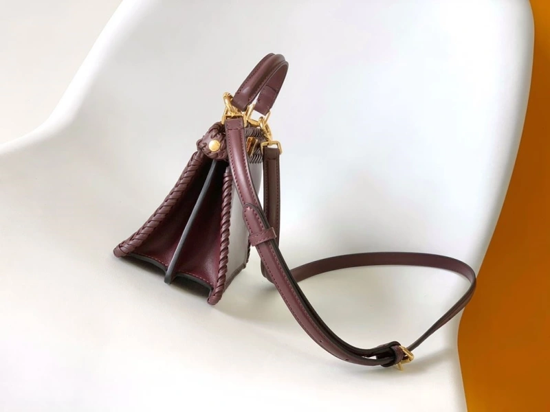 F**di top handle bags 4370-0605