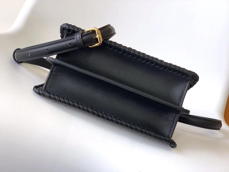 F**di top handle bags 4370-0609