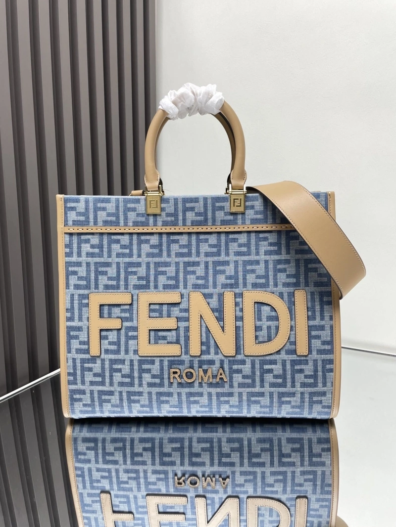 F**di shopping bags 4370-0616