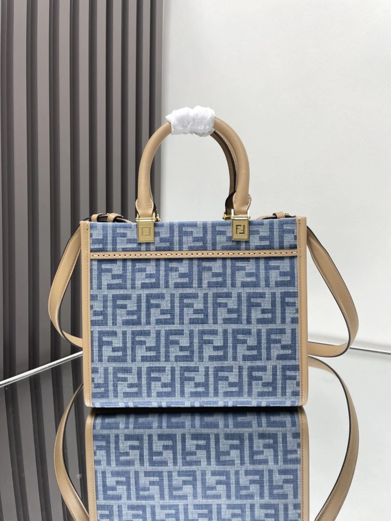 F**di shopping bags 4370-0617
