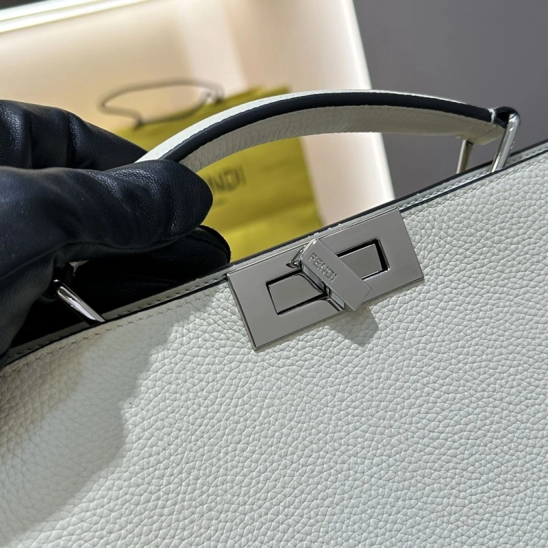 F**di top handle bags 4370-0627