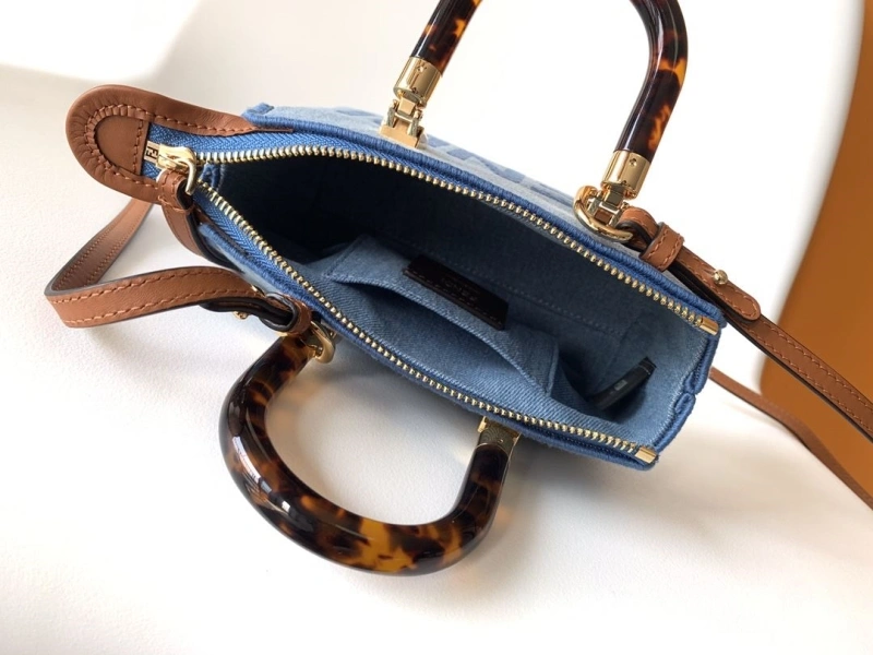 F**di top handle bags 4370-0643