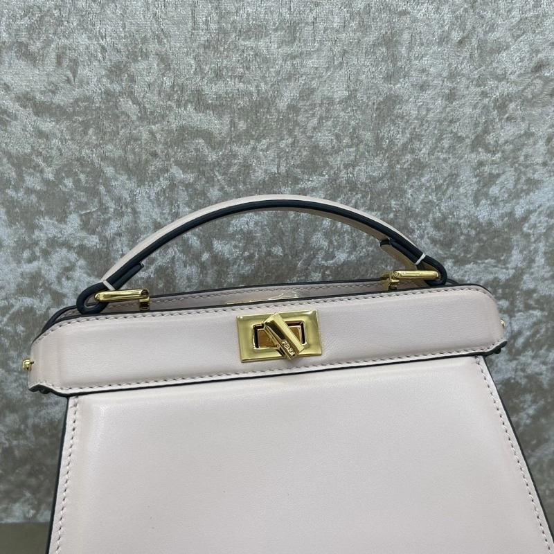 F**di top handle bags 4370-0650