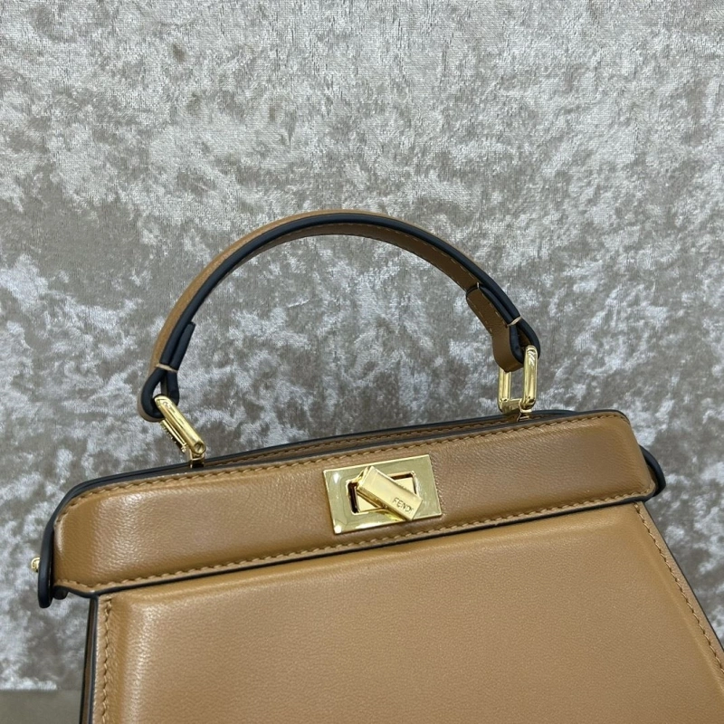 F**di top handle bags 4370-0652