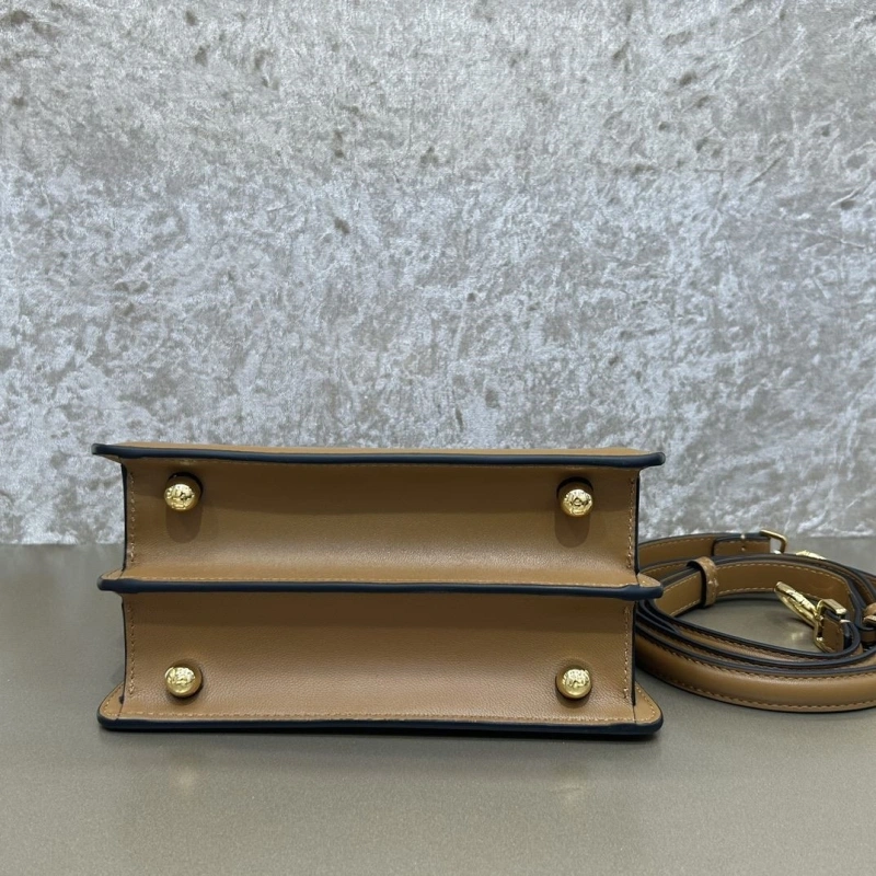 F**di top handle bags 4370-0652