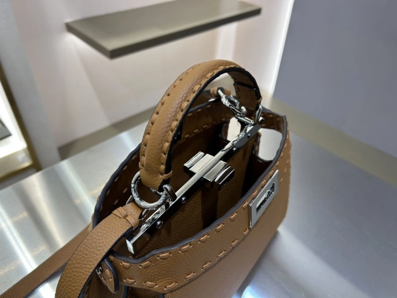F**di top handle bags 4370-0666