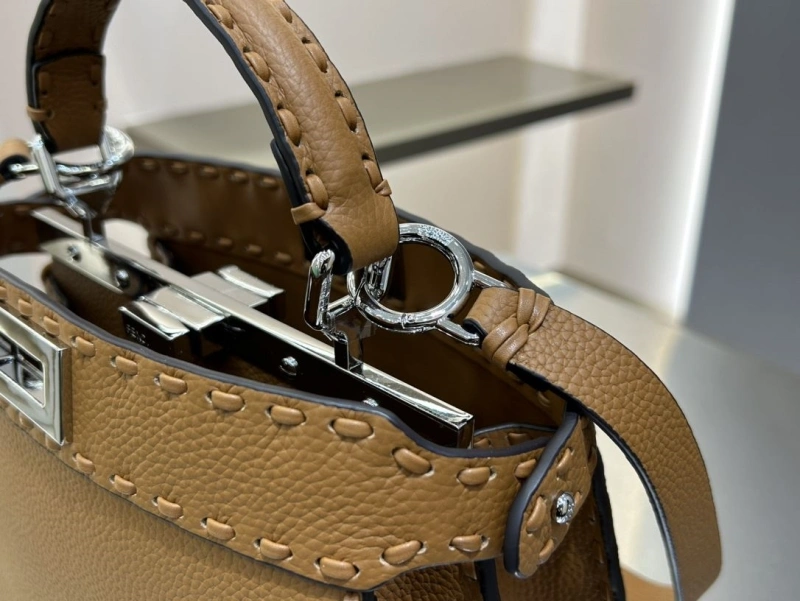 F**di top handle bags 4370-0666